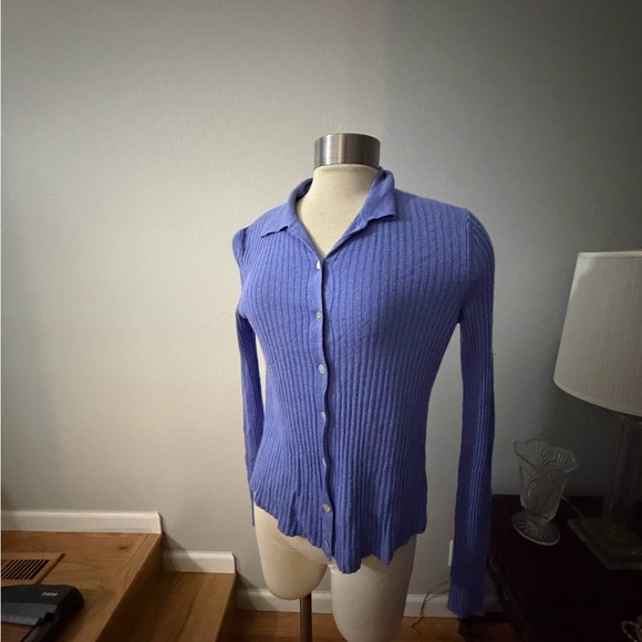 Vince Soft Blue Cashmere Blend Sweater - Picture 3 of 14
